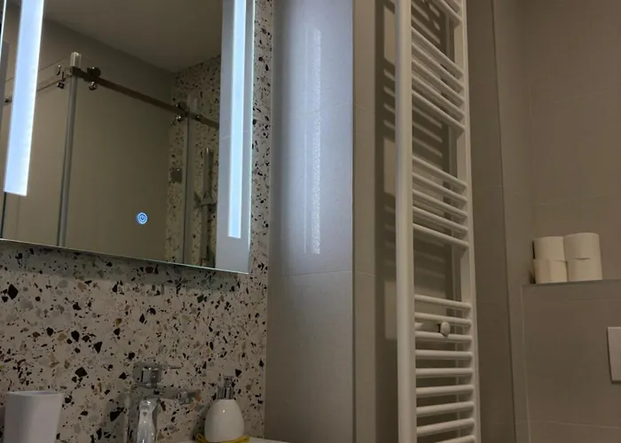 Apartment Lofty Dreams *